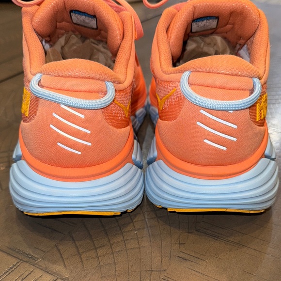 Hoka Women's Coral and Blue Athletic Shoes 8.5 - Picture 5 of 7